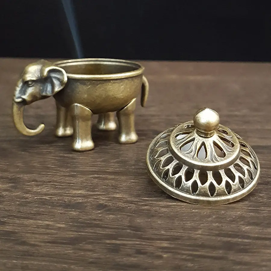 1pc Exquisite and compact hollow out elephant four legged incense burner indoor stove board desktop home decoration