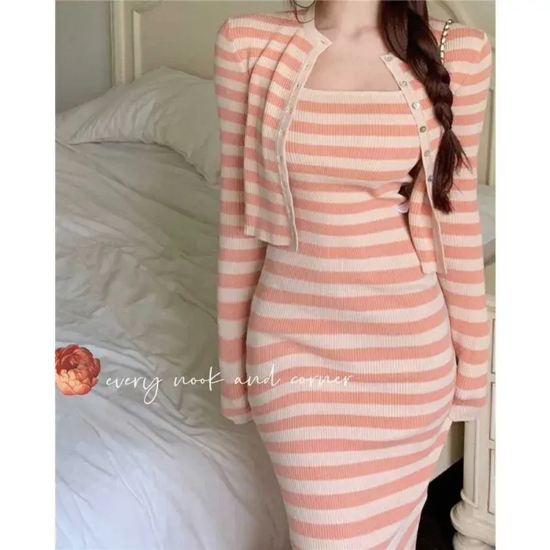 Women's Skirt Sets Contrast Stripe O-Neck Cardigan+Waist Wrap Hip Suspended Dress Gentle Gentle Knitted Two Piece Lady's Clothes