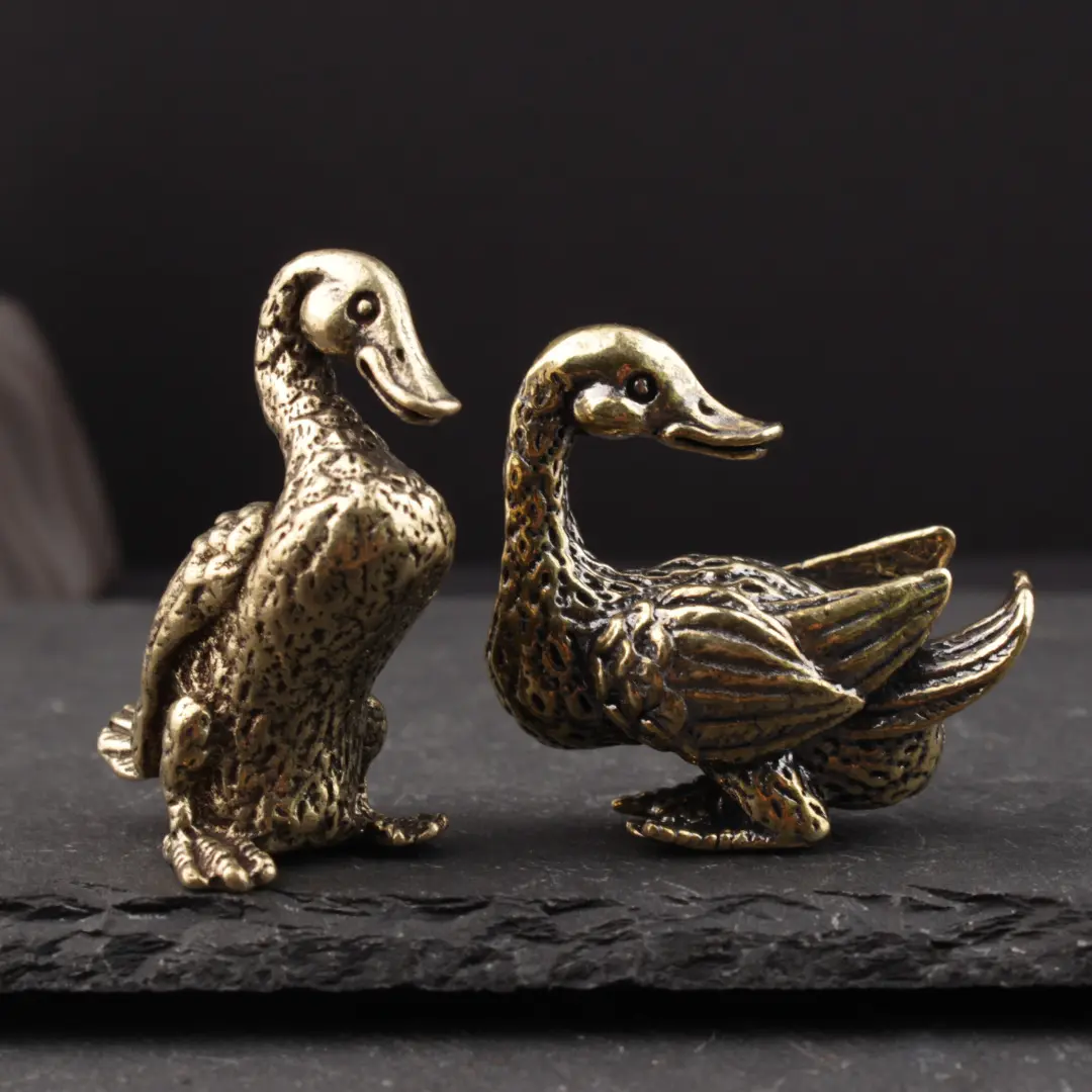 2/1pcs Brass Delicate Duck Figurines Unique Copper Animal Crafts Home Desktop Decorations for Wedding Party Anniversary Day