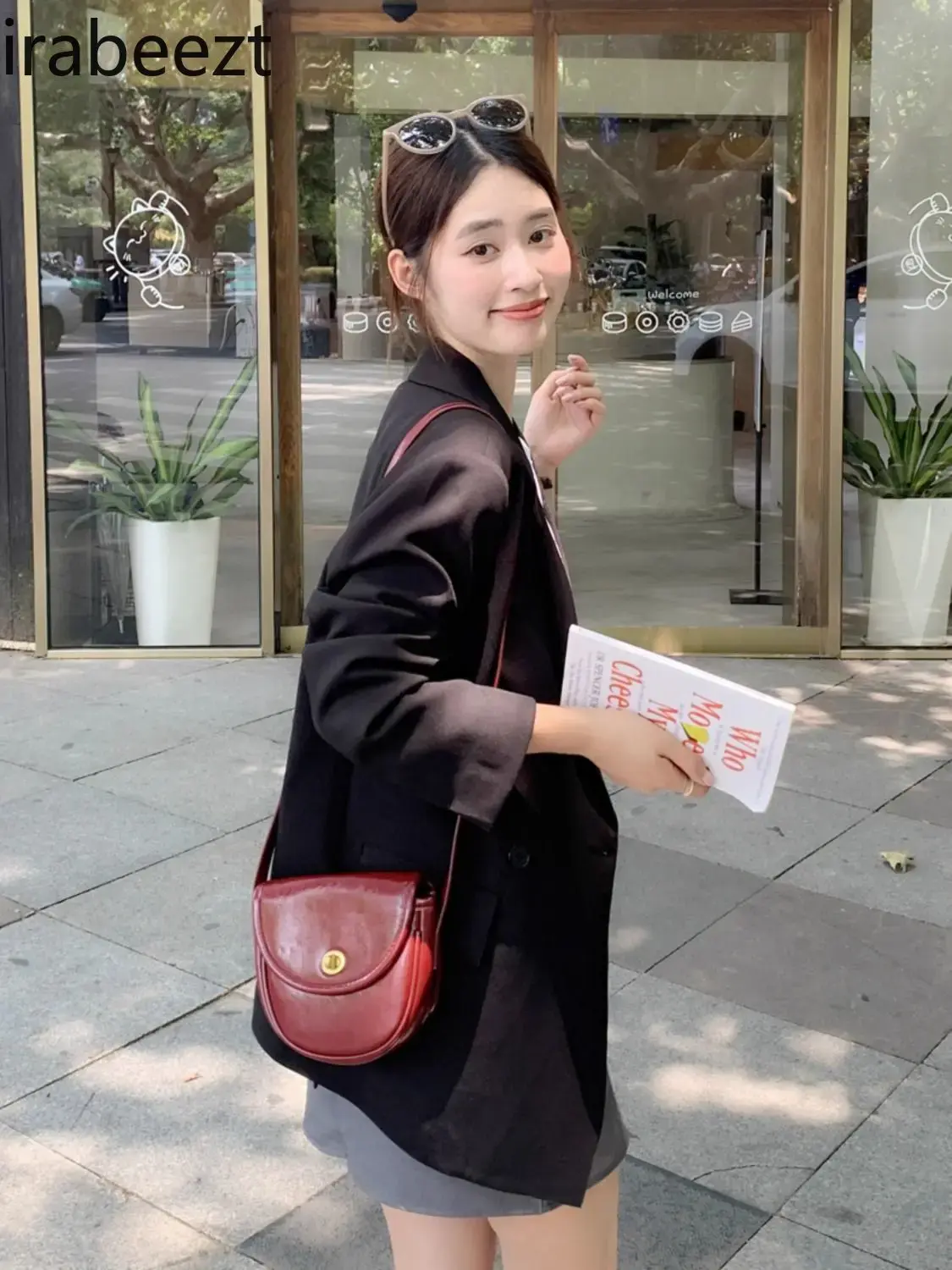 Casual Suit Jacket Feminine Casual Small Man Fancy White Loose Black Autumn Chaquetas Para Mujer Elegante Jaquetas Blazer
