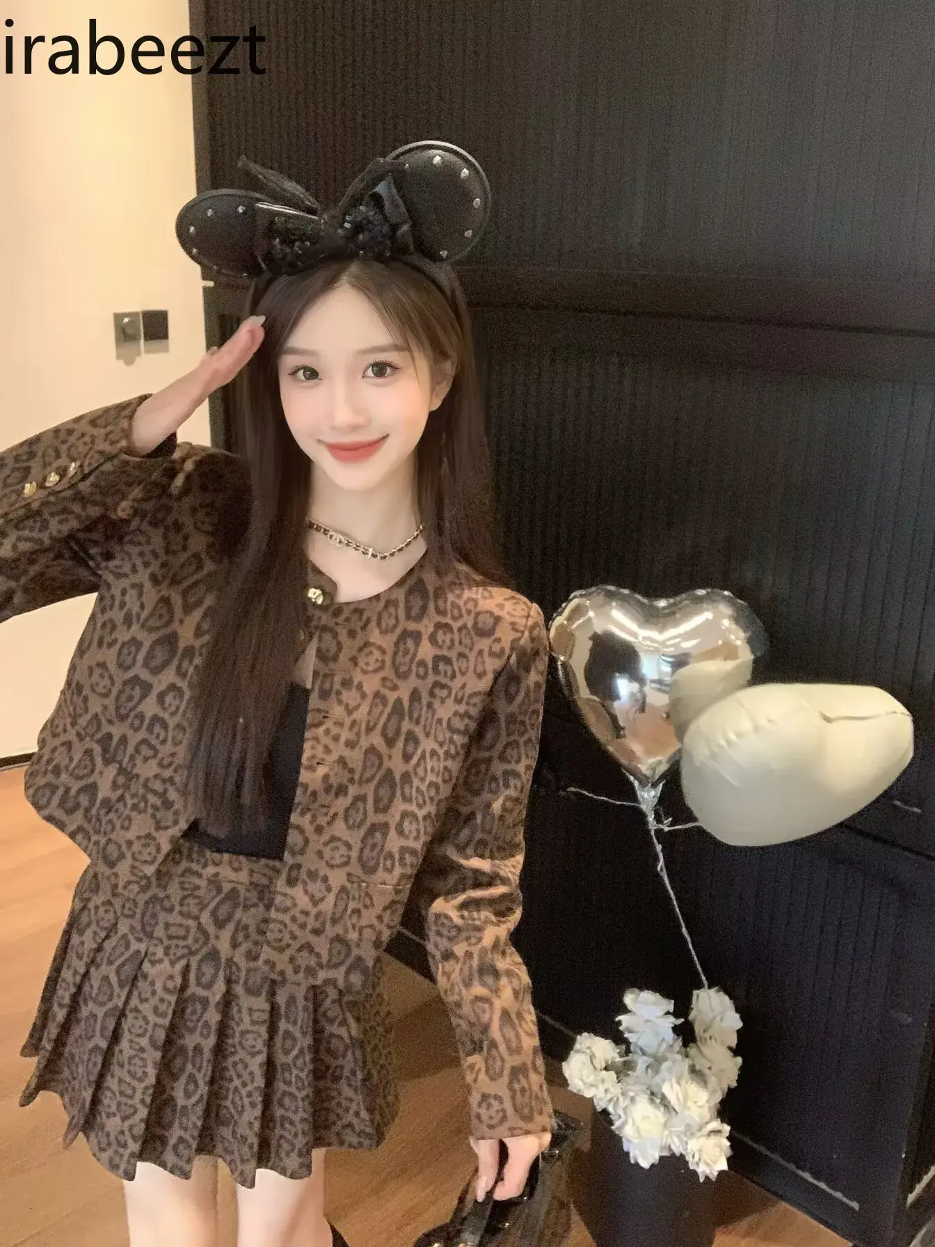 2024 New American European Two-piece Fashion Leopard Print Single-breasted Coat + Pleated Skirt Suit Women