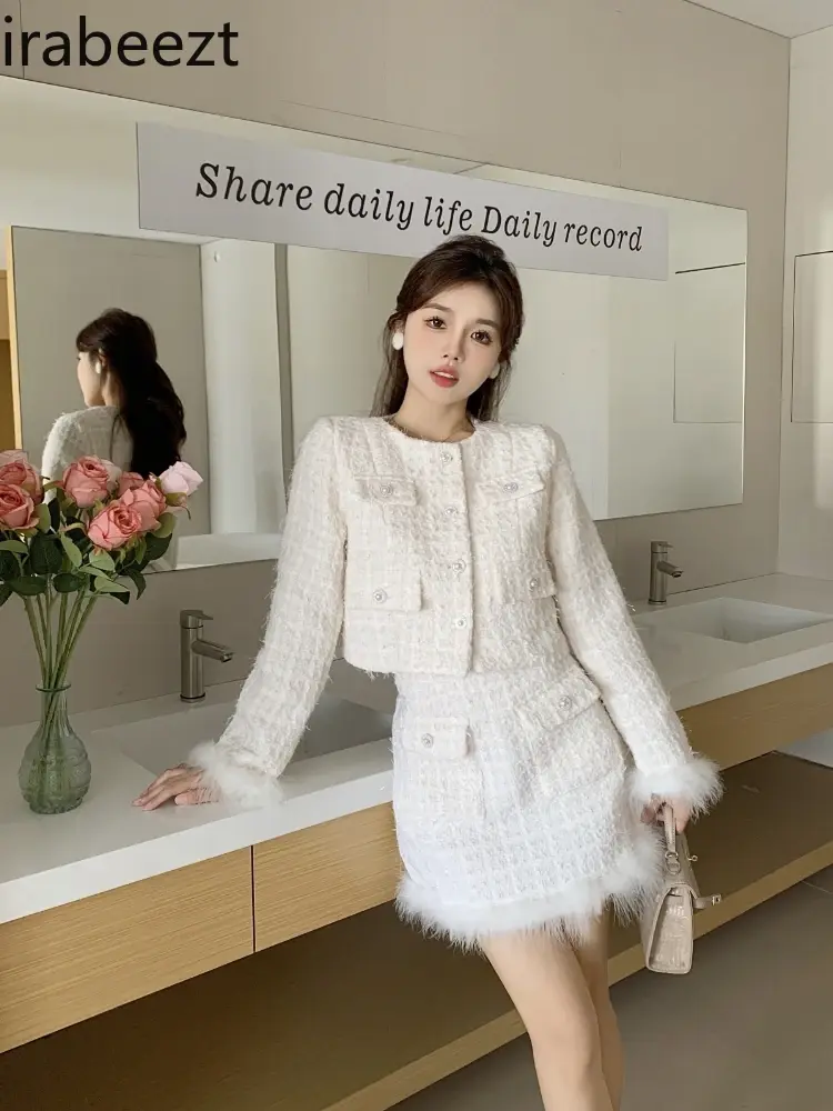 Fashion Hot Sale Patchwork Fur Coat + Woolen Skirt Suit Autumn and Winter Women's Roupas Femininas Conjuntos 2 Pieces Set