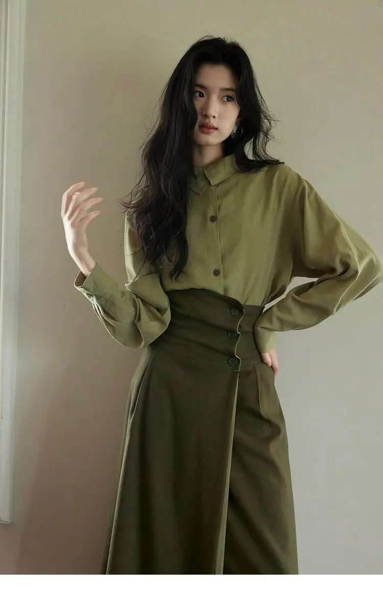 2025 Spring Light Green Temperament Shirt Outerwear Simple Retro Asymmetric Collar Commuter Dark Brown Half-length Skirt Suit