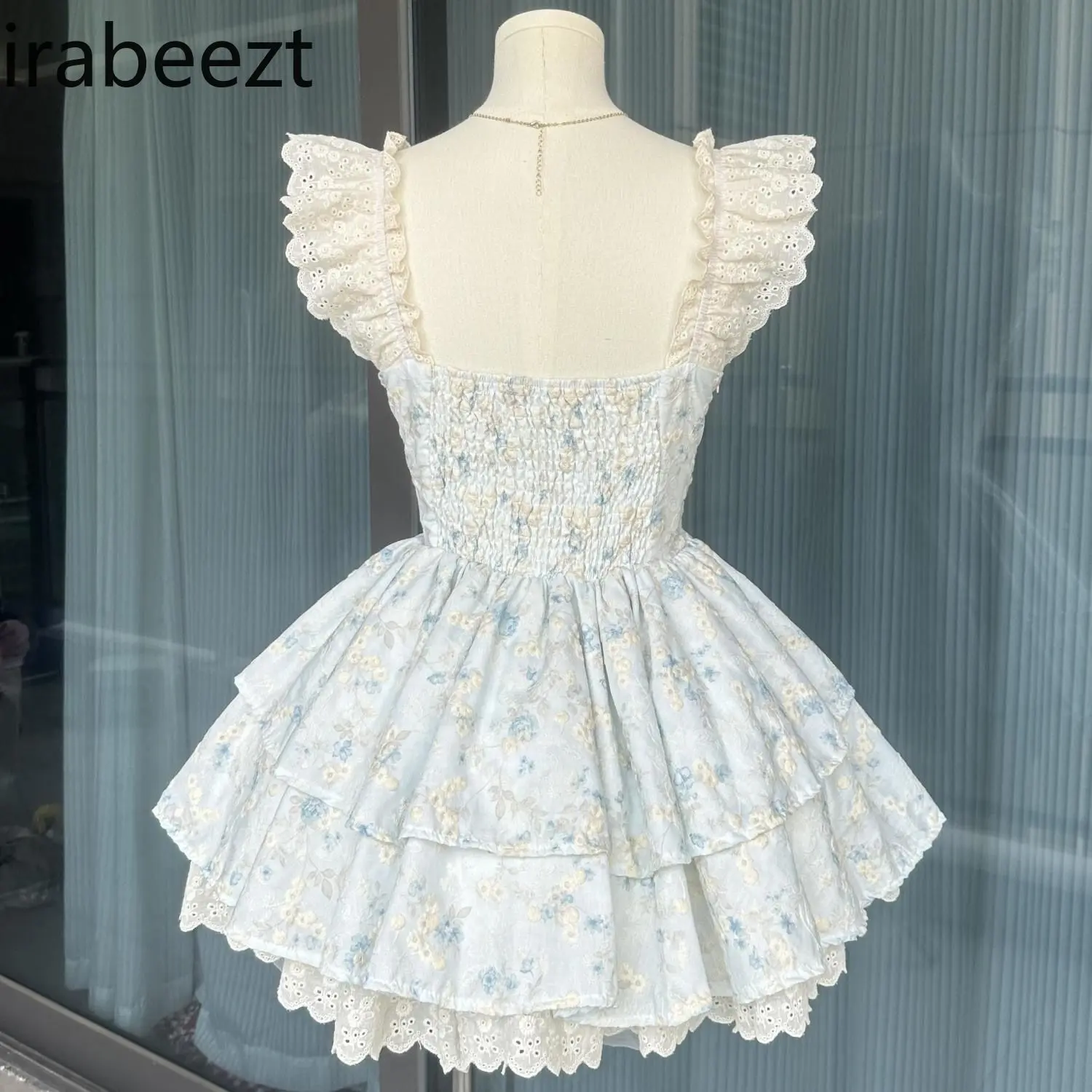 Summer New Style Small Flying Sleeve French Floral Dress Female Sweet Waist Slim Princess Puffy A-line Short Vintage Dress