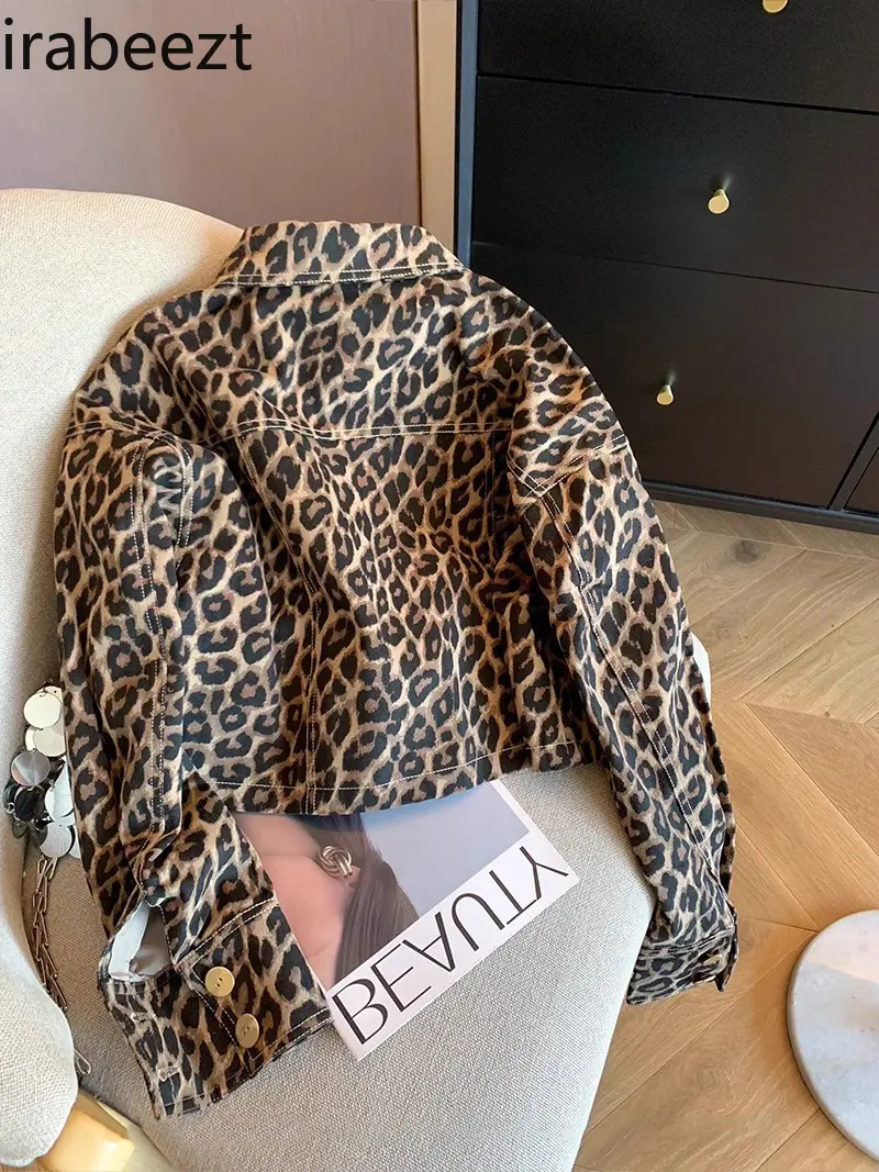 American Fashion Brand Design Sense Hot Sale Leopard Lapel Short Coat Female Spring and Autumn Temperament Casual Jacket