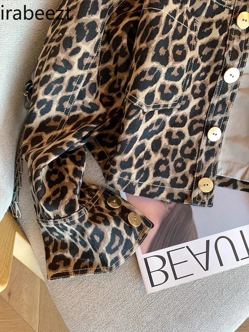 American Fashion Brand Design Sense Hot Sale Leopard Lapel Short Coat Female Spring and Autumn Temperament Casual Jacket