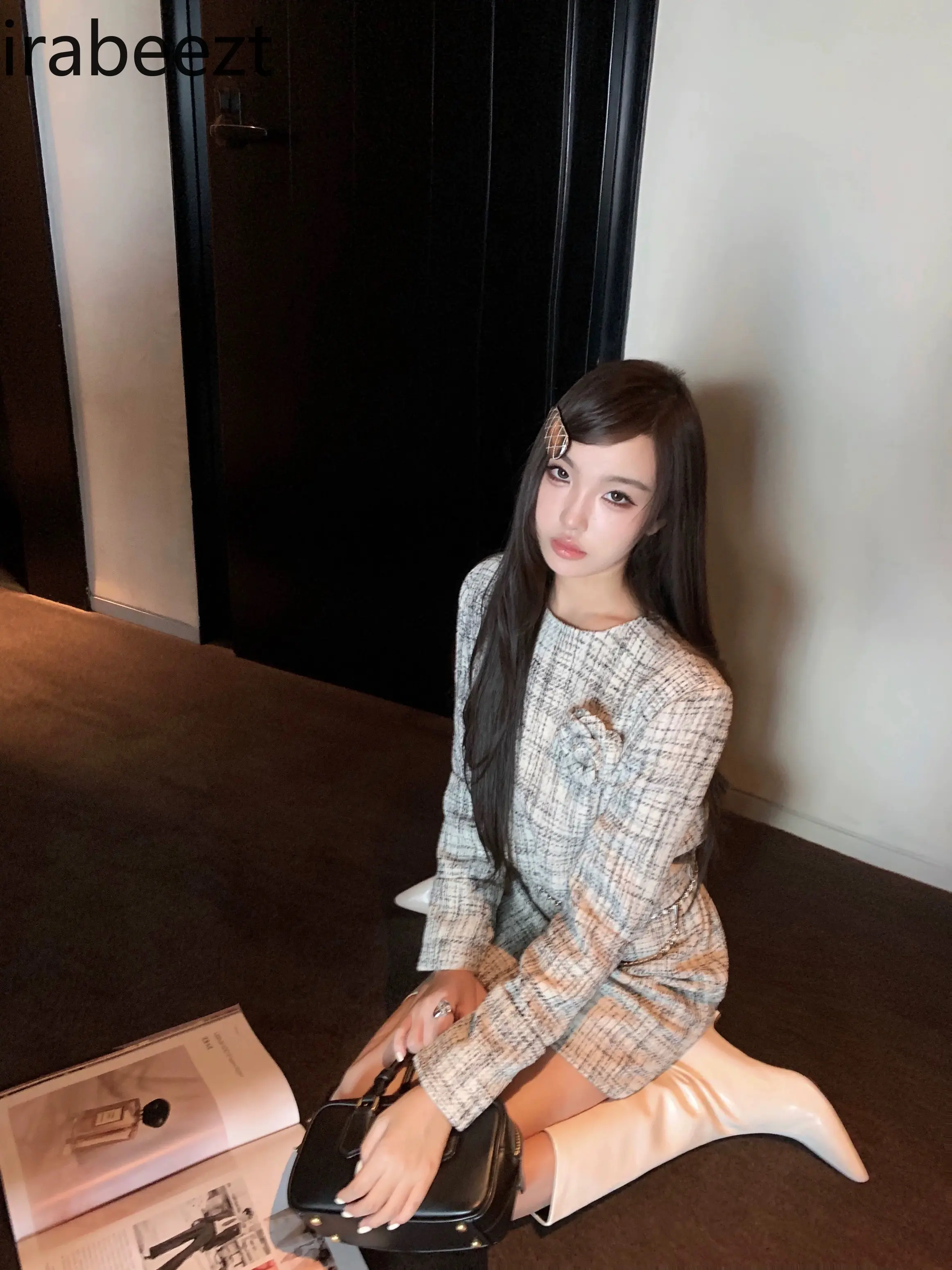 Black and White Plaid Elegant Camellia Brooch Long Sleeve Chain Waist Slimming Dress Robe Demoiselle D Honneur Femme Courte