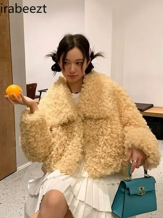 2024 New Haining Fox Fur Female Coat Young Loose Fit Hot Sale Fashion Winter Thickened Tops Chaquetas Para Mujer