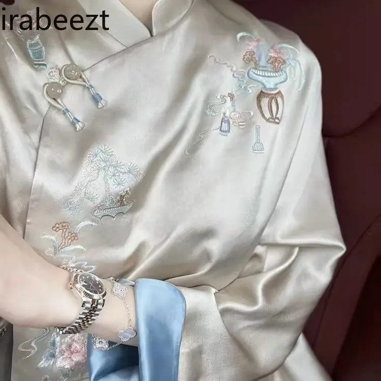 Beautiful Silver New Chinese Style Plate Button Jacket for Women 2025 New Spring High-end Chinese Clothes for Women