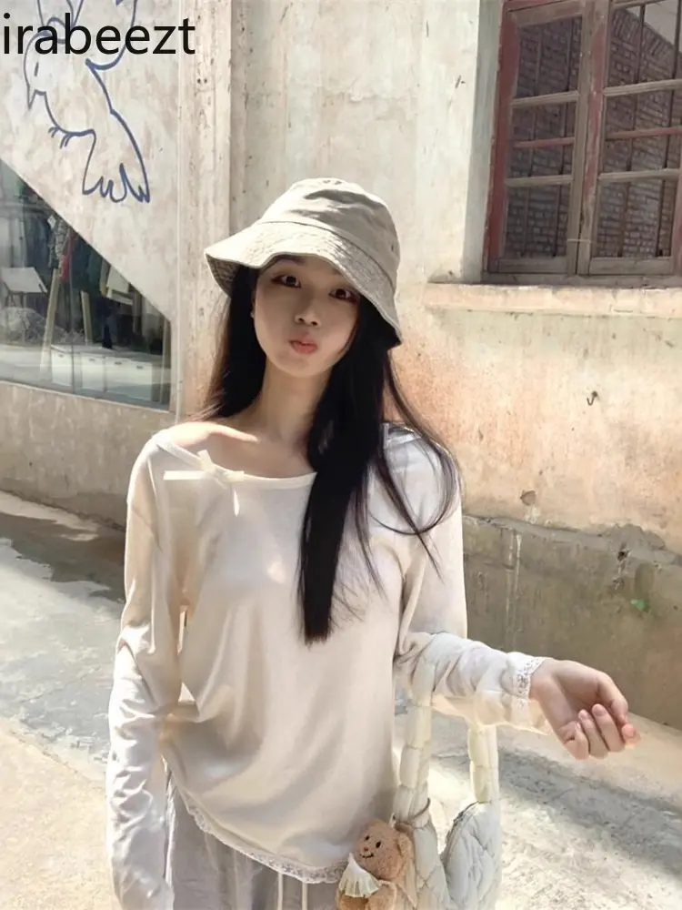Fashionable Streetwear Bow Lace Long-sleeved T-shirt for Women Spring Loose Blouse with Sweet Design Top