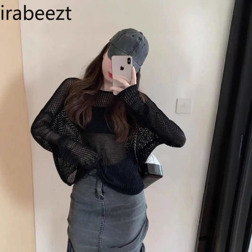 2025 New Autumn and Winter Women's Black Backless Pearl Chain T-shirt Loose Fit Half Turtleneck Slim Fit Bottoming Women Tops