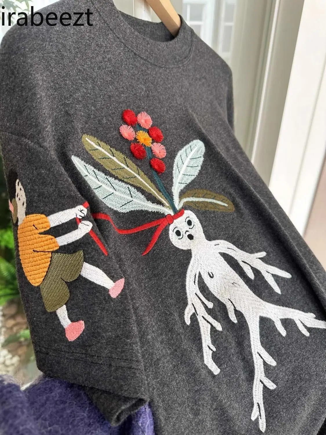 Loose T-shirt Women Tops With Embroidered Floral Cartoon Tee Casual Tshirt Oversize Women Clothes