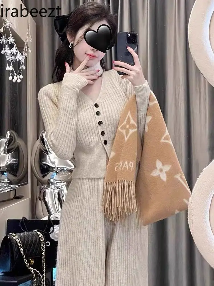 2024 Autumn and Winter New Style Temperament Slim Leisure Suit Female V-neck Long-sleeved Top + Wide-leg Pants Two-piece Suit