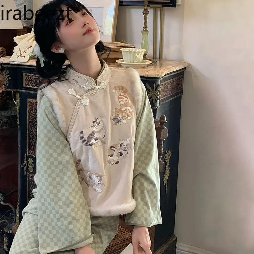 Chinese Style Daily Stand Collar Long Sleeve Dress Autumn and Winter Suit Cat Embroidered Vest Improved Cheongsam
