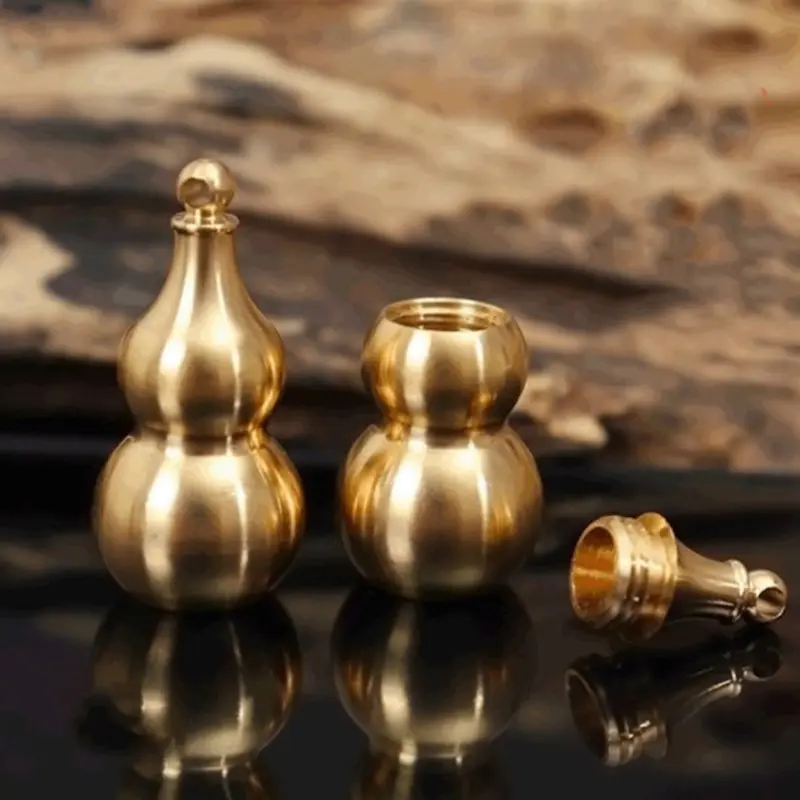 Chinese Fengshui Small Bronze Bottle Gourd Calabash Cucurbit Pendant
