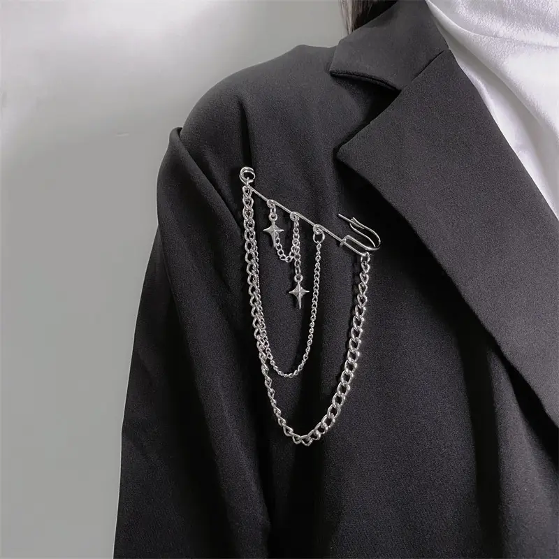 Metal Chain Star Pendant Brooch For Women Men Suit Decoration Tassel Pin Cloth Jewelry Accessories Fashion Pins