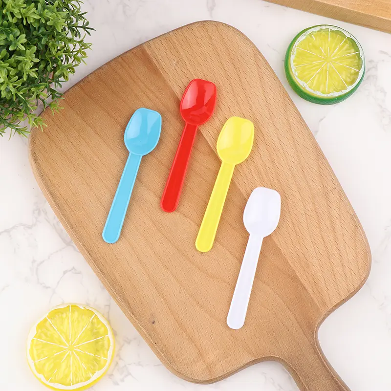 50Pcs Disposable Plastic Spoon Dessert Yoghurt Ice Cream Scoop Mini Tasting Party Cutlery