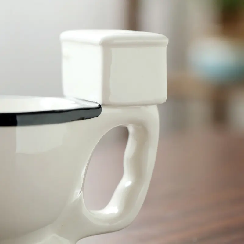 1Pc 300ml Spoof Poo Toilet Cup Creative Weird Ceramic Mug Novelty Modelling Trick Coffee Cups