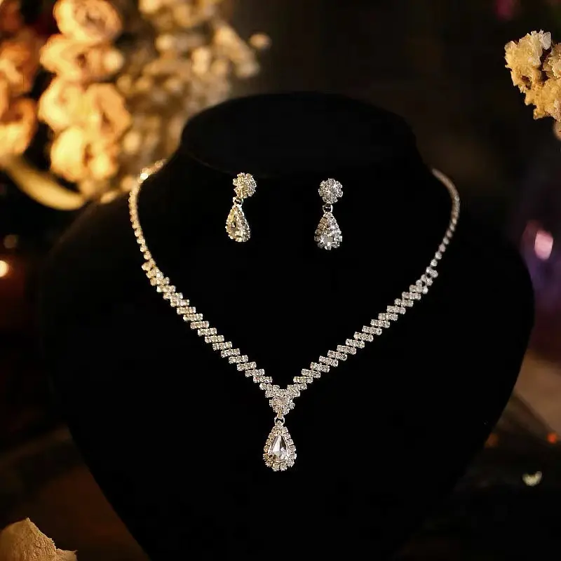 Bridal Necklace Earrings Teardrop Rhinestone Jewellery Style Sparkling Set Bride Wedding