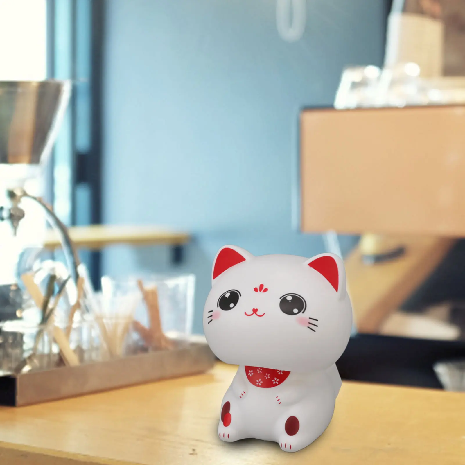Cat Decoration Cute Cat Ornament Cute Cat Ornament Solar Light Induction Plastic Lucky Nodding Cat for Restaurants Car Dashboard