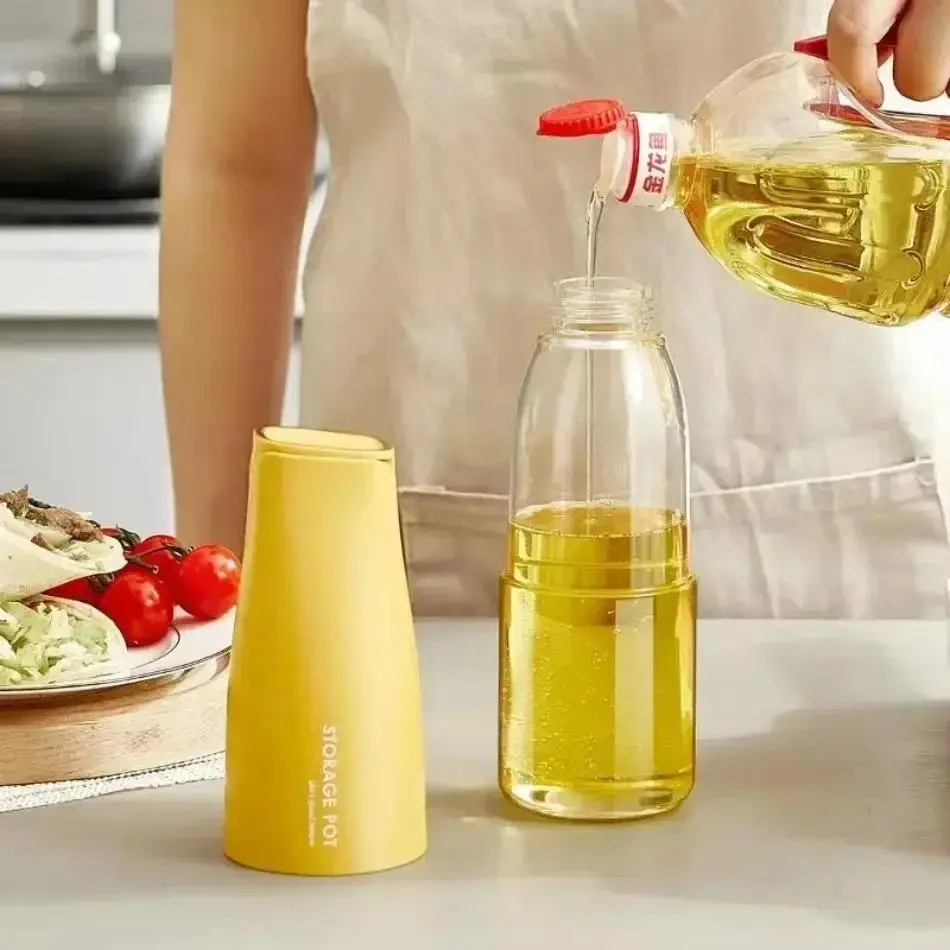 New Useful Seasoning Bottle Suitable Household Kitchen Cooking Spray Seasoning Bottle Open Close Barbecue Press Type Bottle