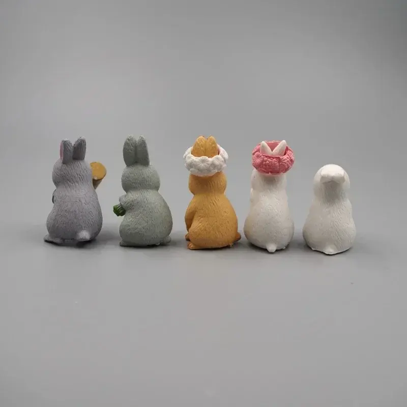 324