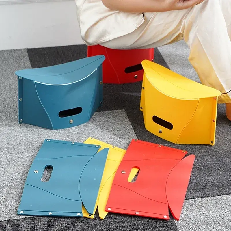 Lightweight Plastic Portable Folding Stool Outdoor Chairs Portable Stool for Camping Storage Stool Storage Stool Folding Chair