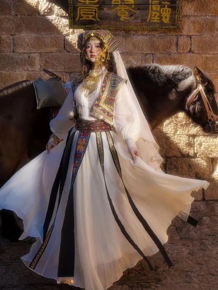 Ethnic Costumes From The Western Regions Embroidery Han Elements New Styles Exotic Modern Chinese Clothing Kung Fu Mujer