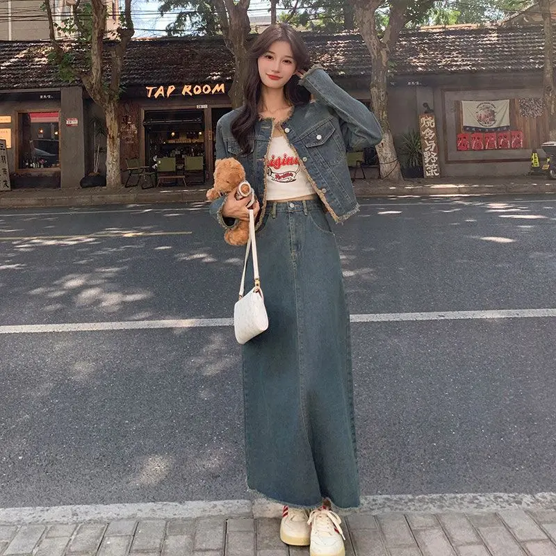 Vintage Jeans Jackets Women A-Line Skirt 2 Pieces Sets Spring New Denim Two Piece Suits Lady Clothing