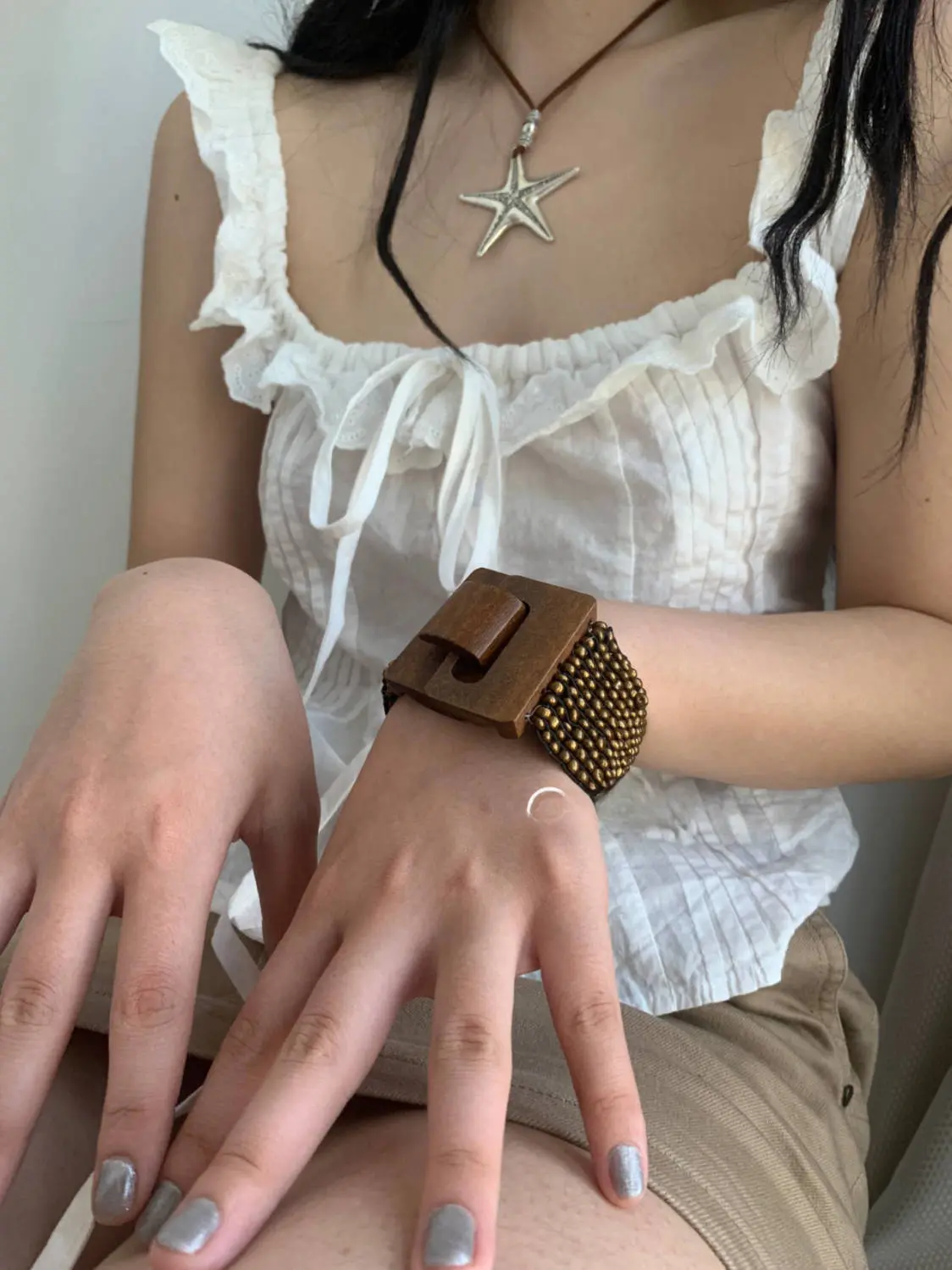 Handmade retro wooden golden beaded small daily bracelet accessories Mainland China luxury brand bracelets for women