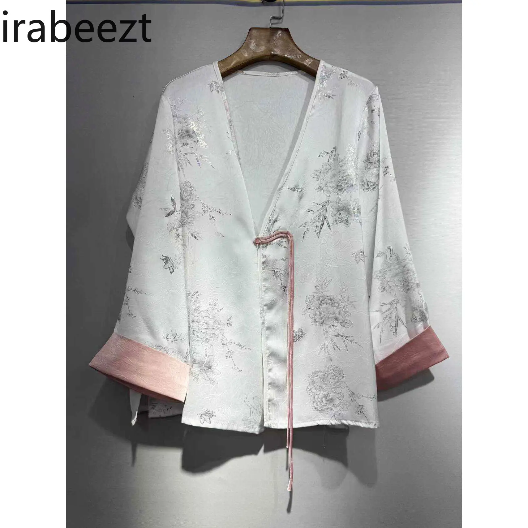 2025 New Chinese Style Women's Short Jacket  Acetate Jacquard Cardigan Thin Casual Blouse Loose Fit Fashion Outerwear