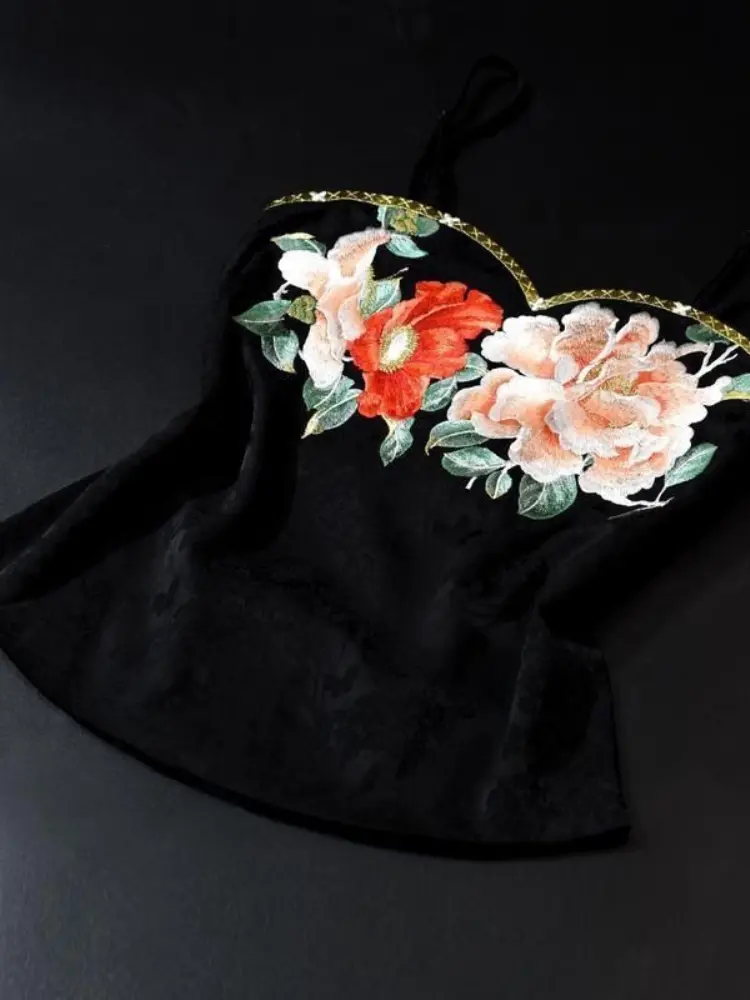 Plus Size Floral Embroidered Satin Hanfu Vest - Summer Boho Chic Camisole Women's Loose Causal Tank Tops