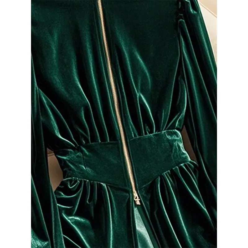 Elegant Dark Green Velvet High Neck Long Sleeve Shirt Women Winter Slim Fit Blouse Fashion Retro Gold Trim Tops