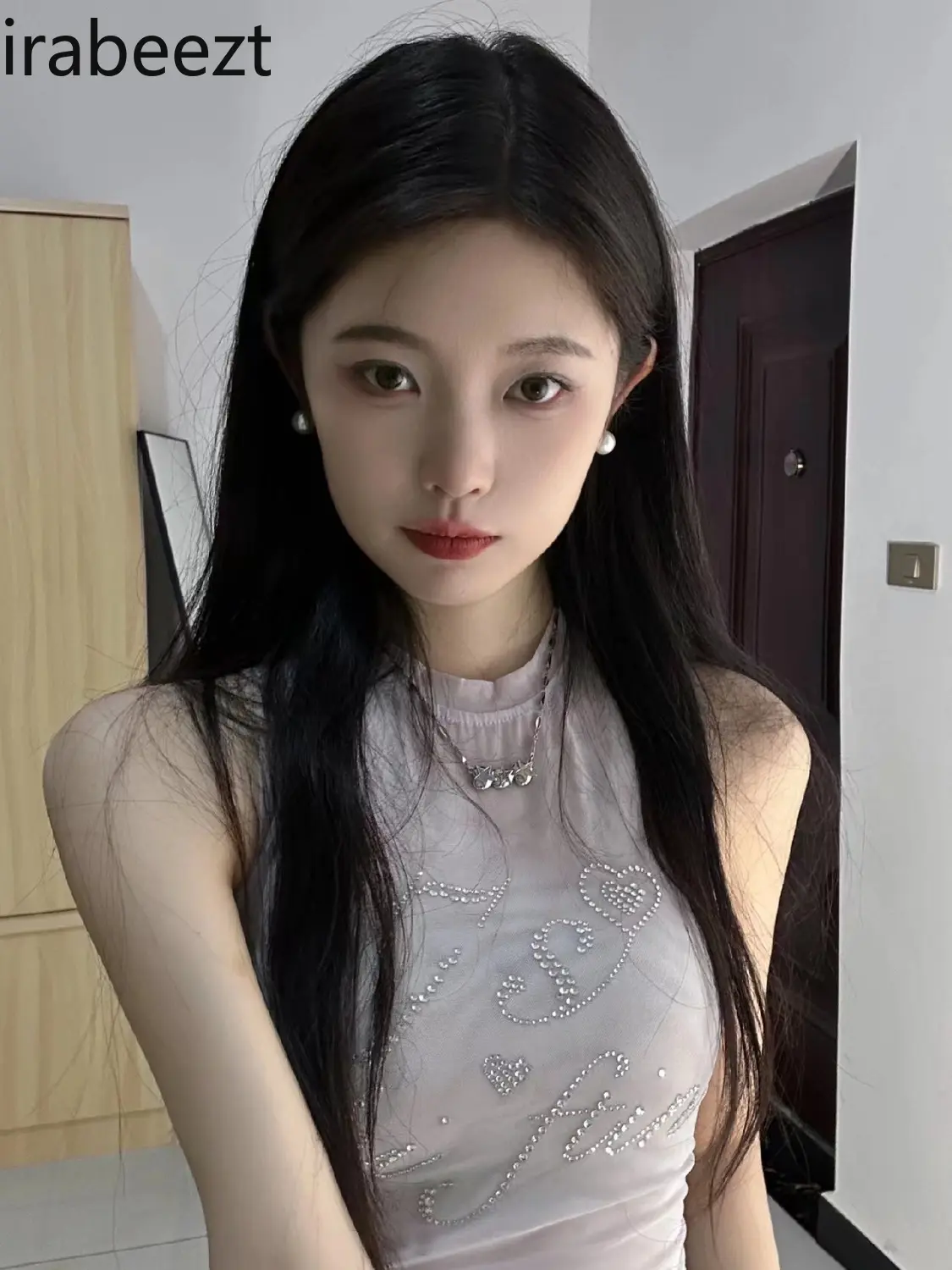 New Style Niche Design Multi-color Hot Diamond Vest Hot Girl Style Round Neck Top Summer New Style Sleeveless Inner Wear