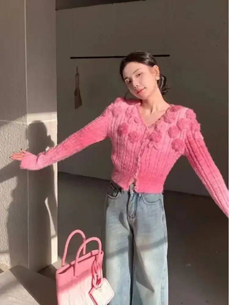 French Advanced Sense Romantic Three-dimensional Rose Pink Sweater Female Autumn and Winter V-neck Knitted Cardigan