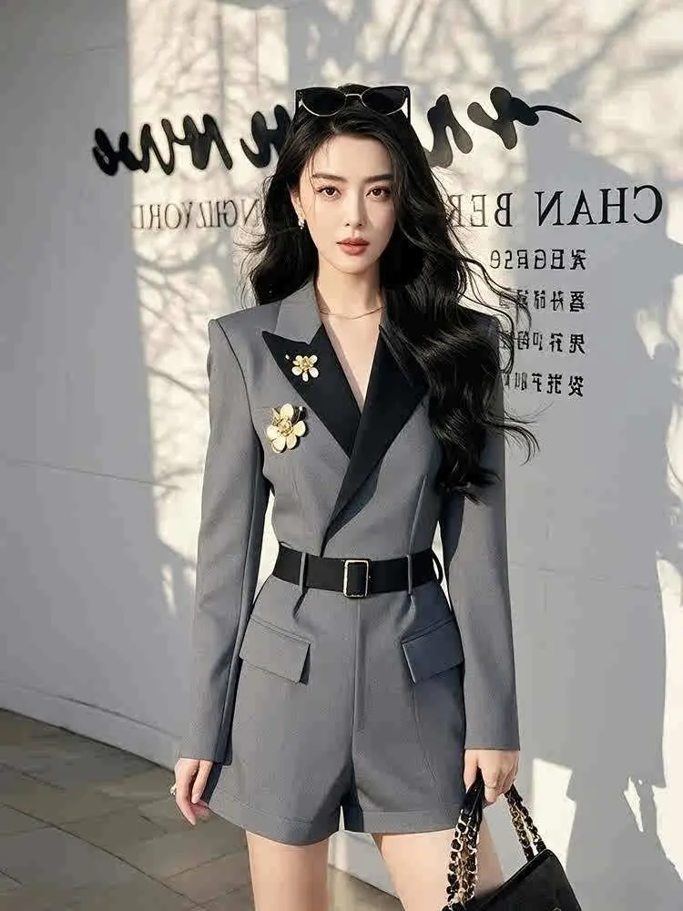 Women's 2025 Spring Popular High-end Feeling Super Good-looking Temperament Elegant Style Gray Splicing Suit Jumpsuit