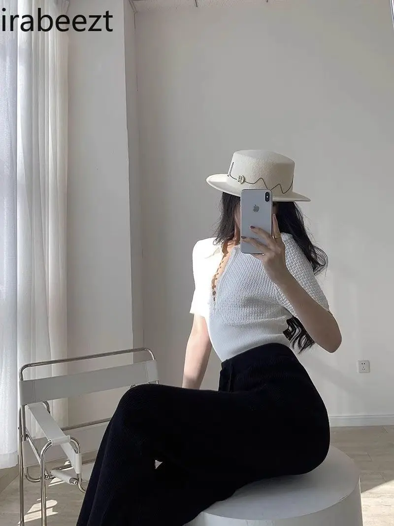 New Women's Slim Fit White T-Shirt Fashion Polo Shirt Short Sleeve Knit Top Casual Summer Tee Feminist Clothes