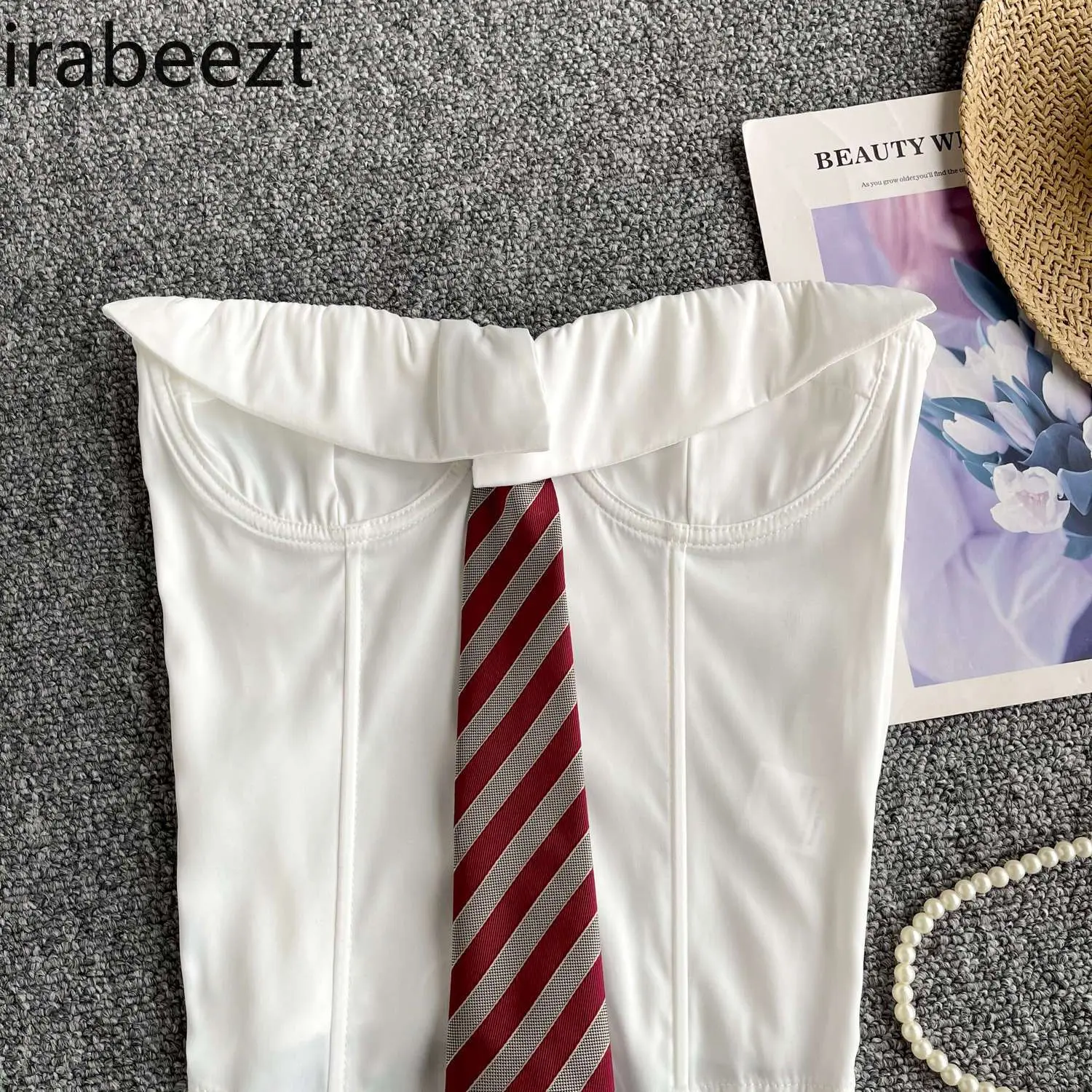 American Sexy Hot Girl Tube Top Female Summer Design Hollow Straps Slim Fit Versatile Camiseta Sin Mangas Sexy Para Mujer
