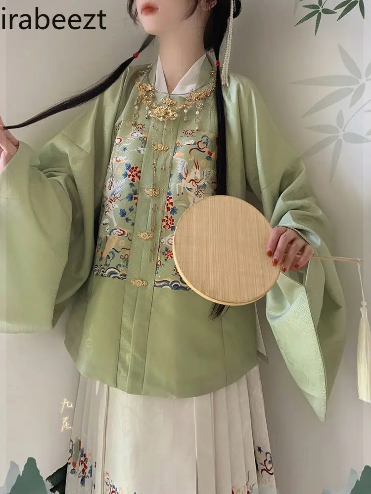 Ming Dynasty Hanfu Women Jacquard Square Collar Short Jacket Pipa Sleeve Horse Skirt Autumn and Winter Chinese Clothes