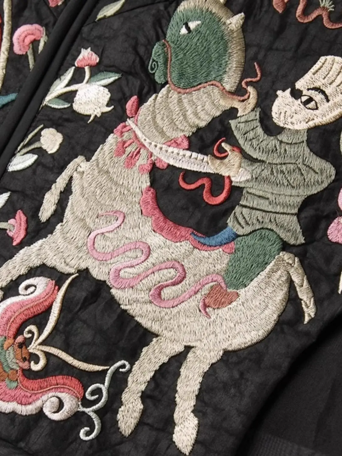 High-grade Imitation Silk Summer Vest for Women Embroidery New Chinese Style Top Casacos De Inverno Feminino Waistcoat
