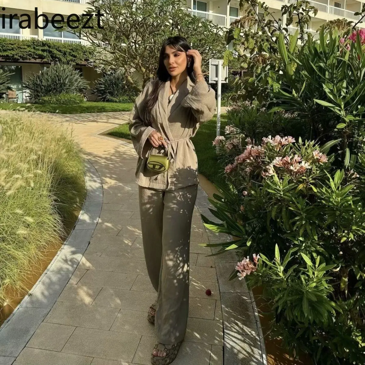 European High-Fashion 2025 Women's Two-Piece Set Tie-Front Top with Wide-Leg Pants Oriental-Inspired Fusion Outfit for Women