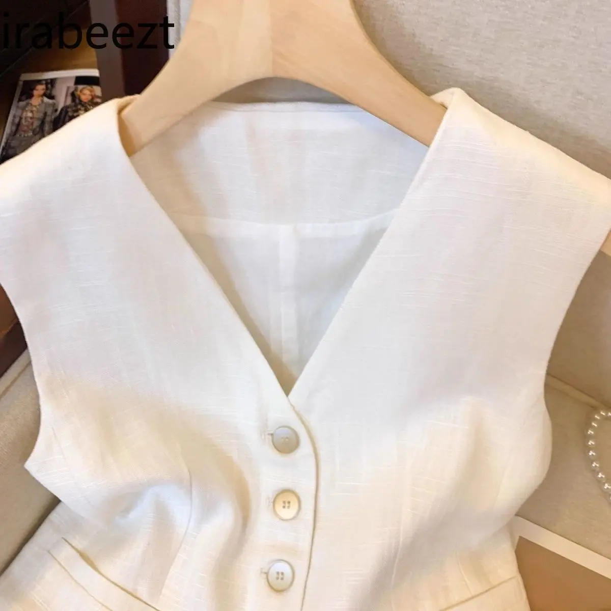 Elegant White Linen Vest Women's French Sleeveless Waistcoat Summer Short Casual Blazer Chic Top Casaco Feminino