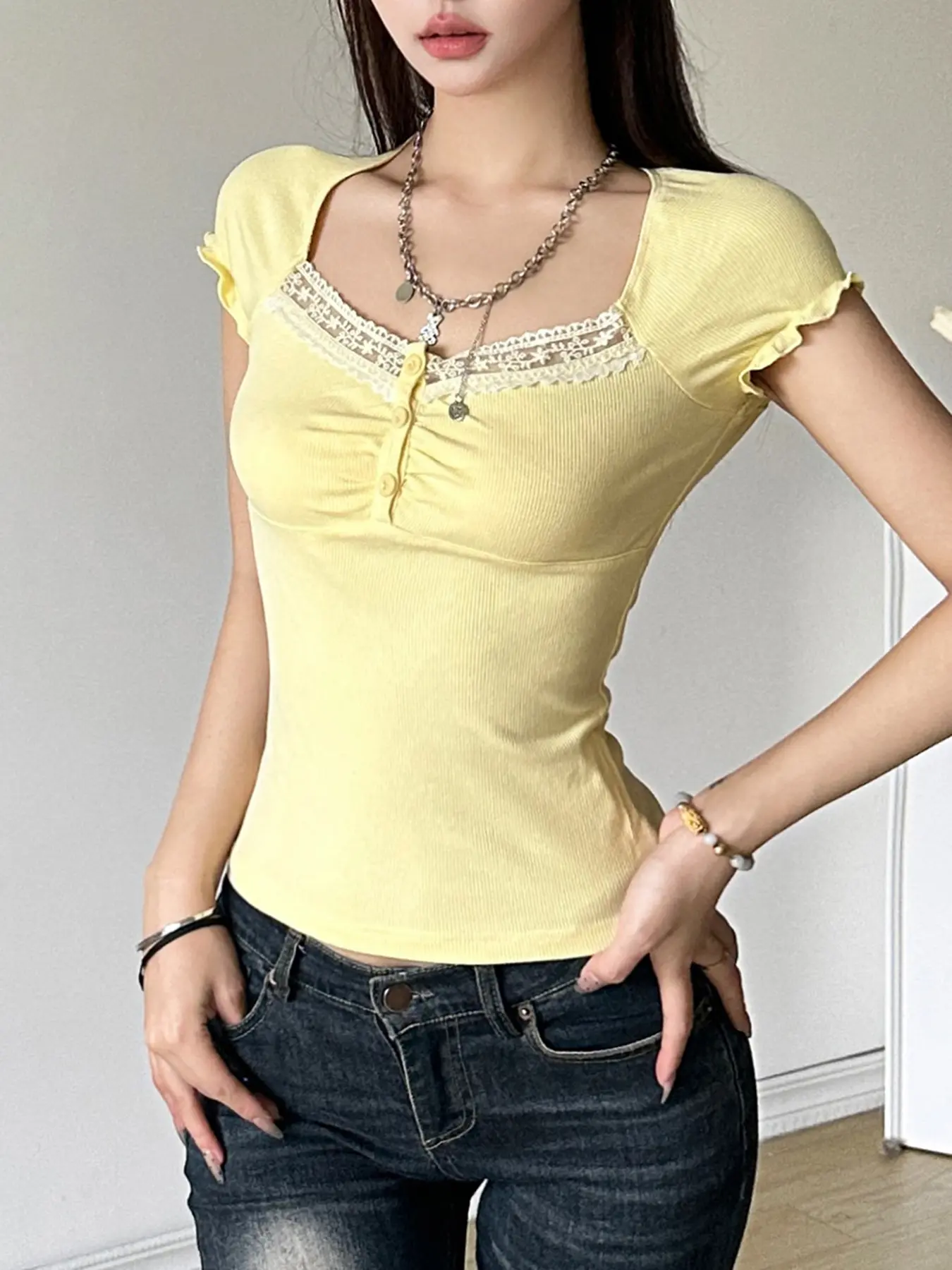 Rockmore Y2K Korean Fashion Yellow Folds Lace Trim Women Knit T-shirt Buttons Cutecore Crop Top Basic Frills Tee Solid Basic Top