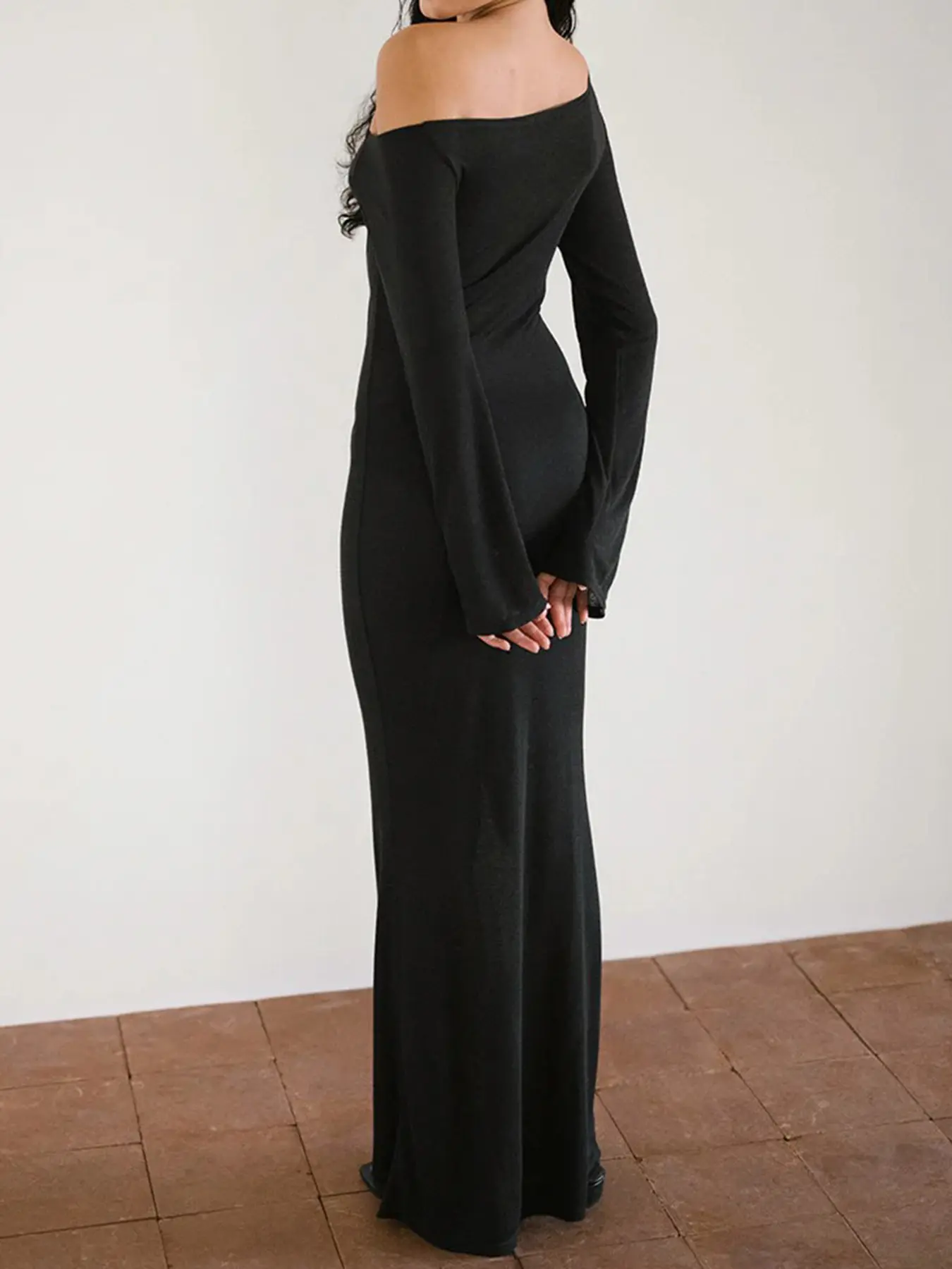 Rockmore Elegant Slash Neck Long Women's Dress Black Sexy High Waist Female Long Sleeve Bodycon Trumpet Dress Party Club Outfits