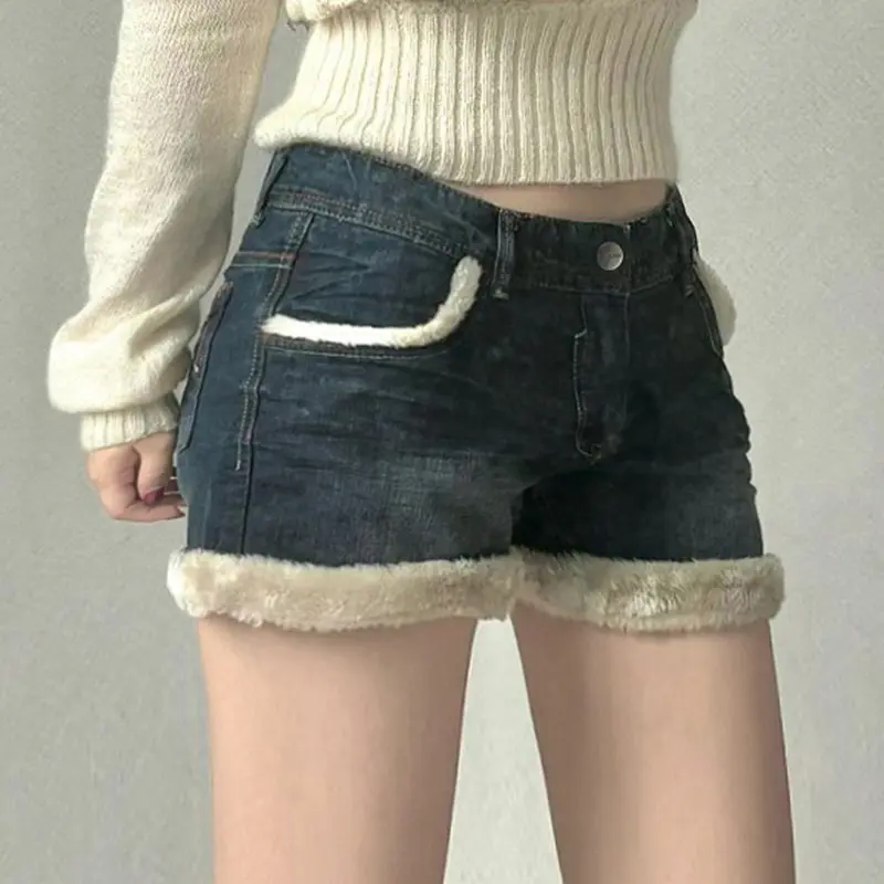 Rockmore Fur Patchwork Women's Short Jeans Distressed Low Waist Luxury Mini Denim Shorts 2025 Summer Fashion