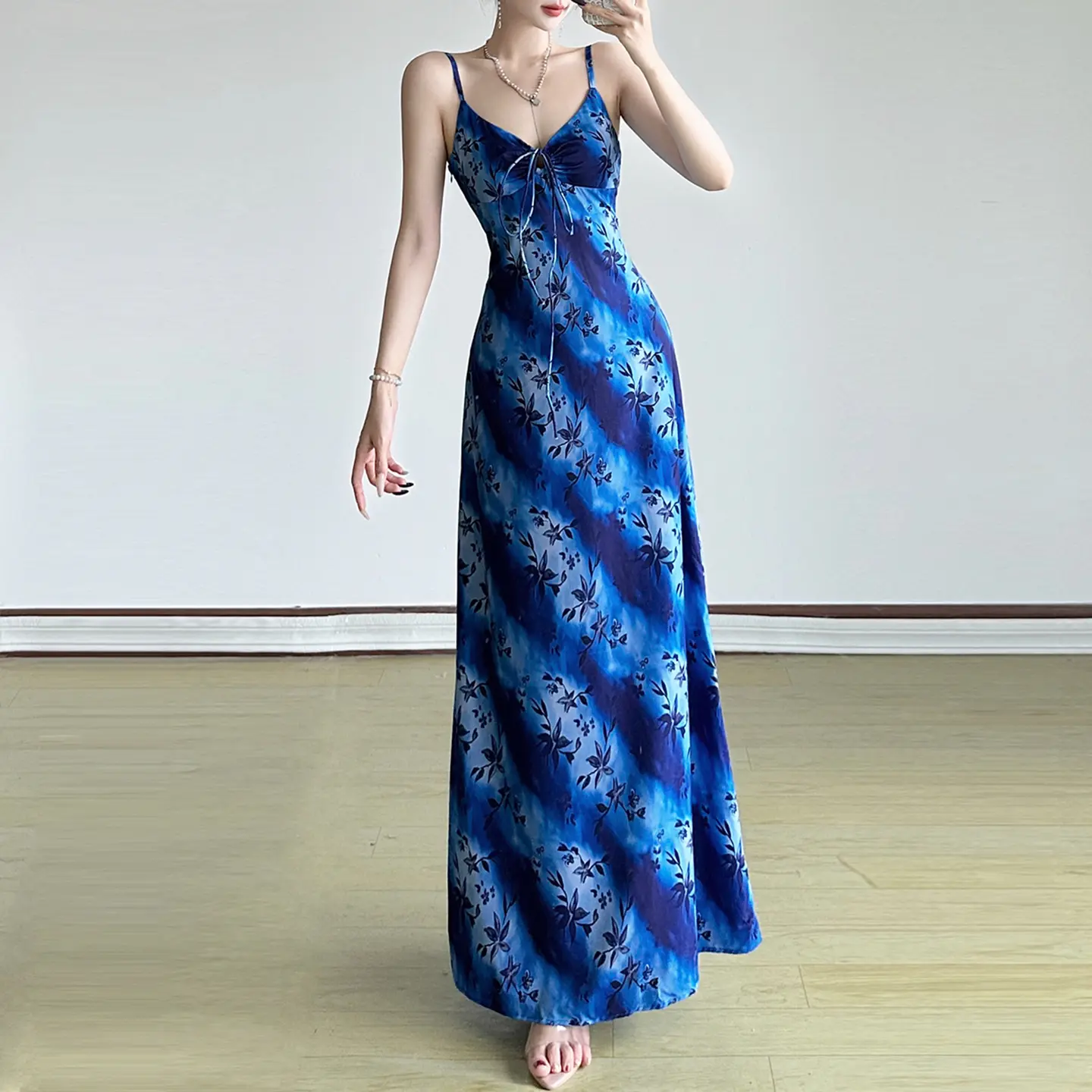 Rockmore Women'S Gradient Printed Long Dress Elegant Sleeveless V-Neck Spaghetti Straps Dress Summer Vacation Outfits