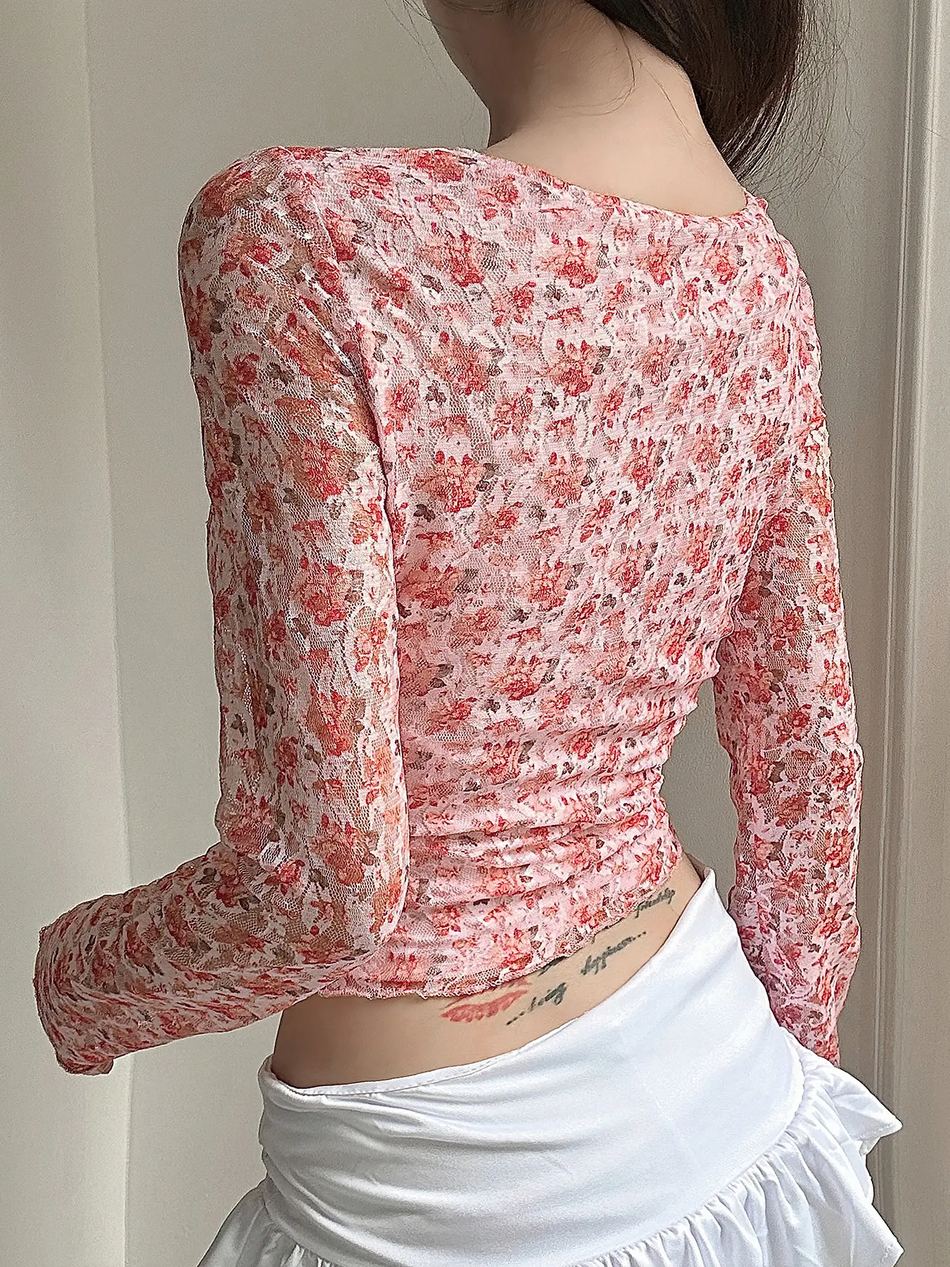 Rockmore Chic Pink Fake Two Piece Floral T-Shirts Women's Autumn Slim-fitting V-Neck Long Sleeve Tees Y2k Aesthetic Clothes Tops