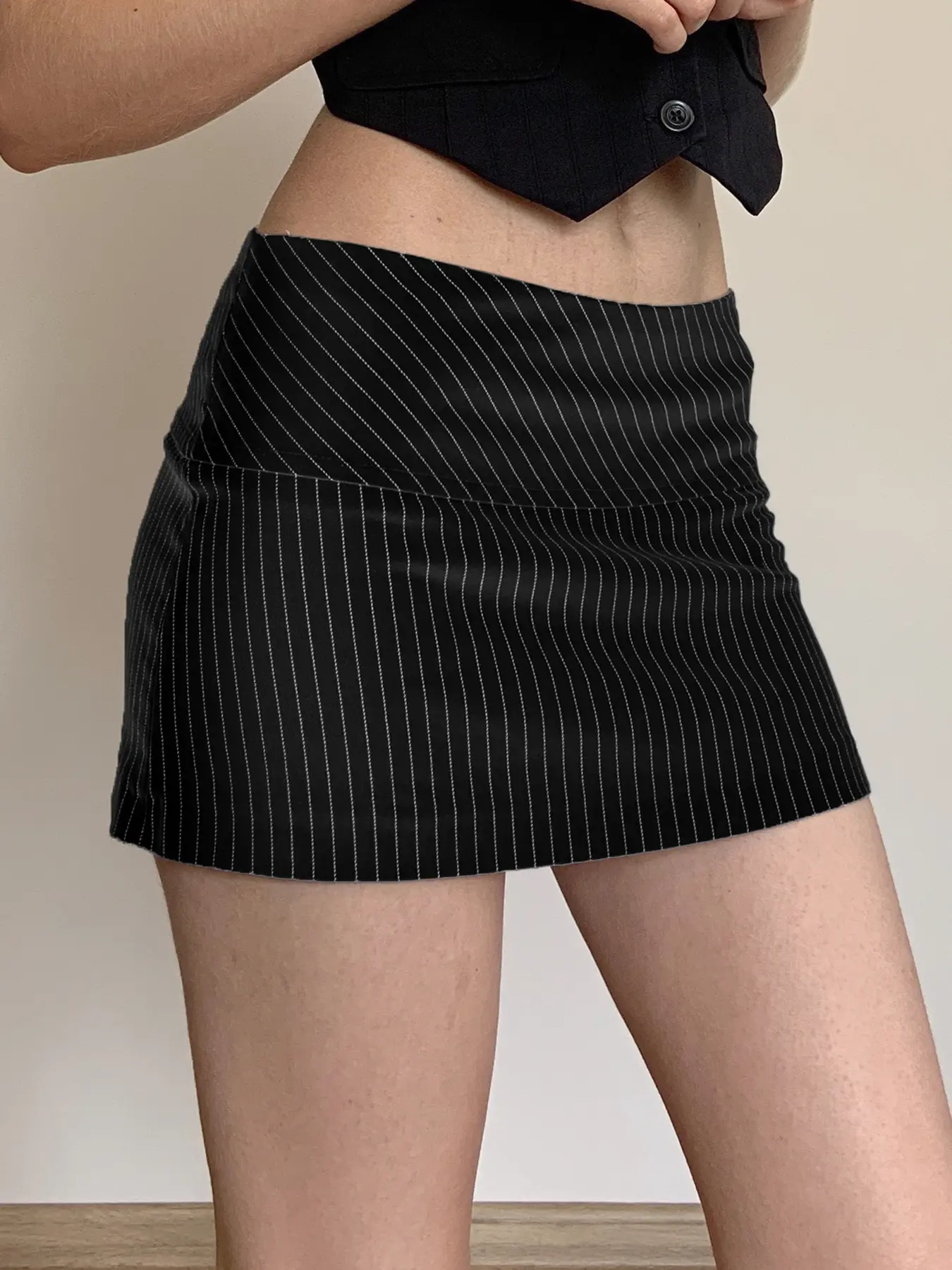 Rockmore Office Women Striped Wrap Skirts Y2k Aesthetical Low Waisted Slimming Sexy Short Skirts Elegant Senior All-match Skirts
