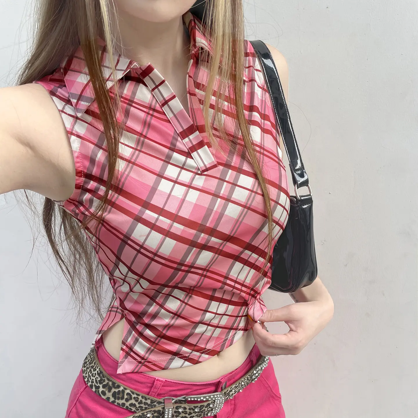 Rockmore Retro Plaid Crop Top with Sleeveless Design Y2K Aesthetic Backless Vest for Summer Fashionable Short Sleeveless Tanks