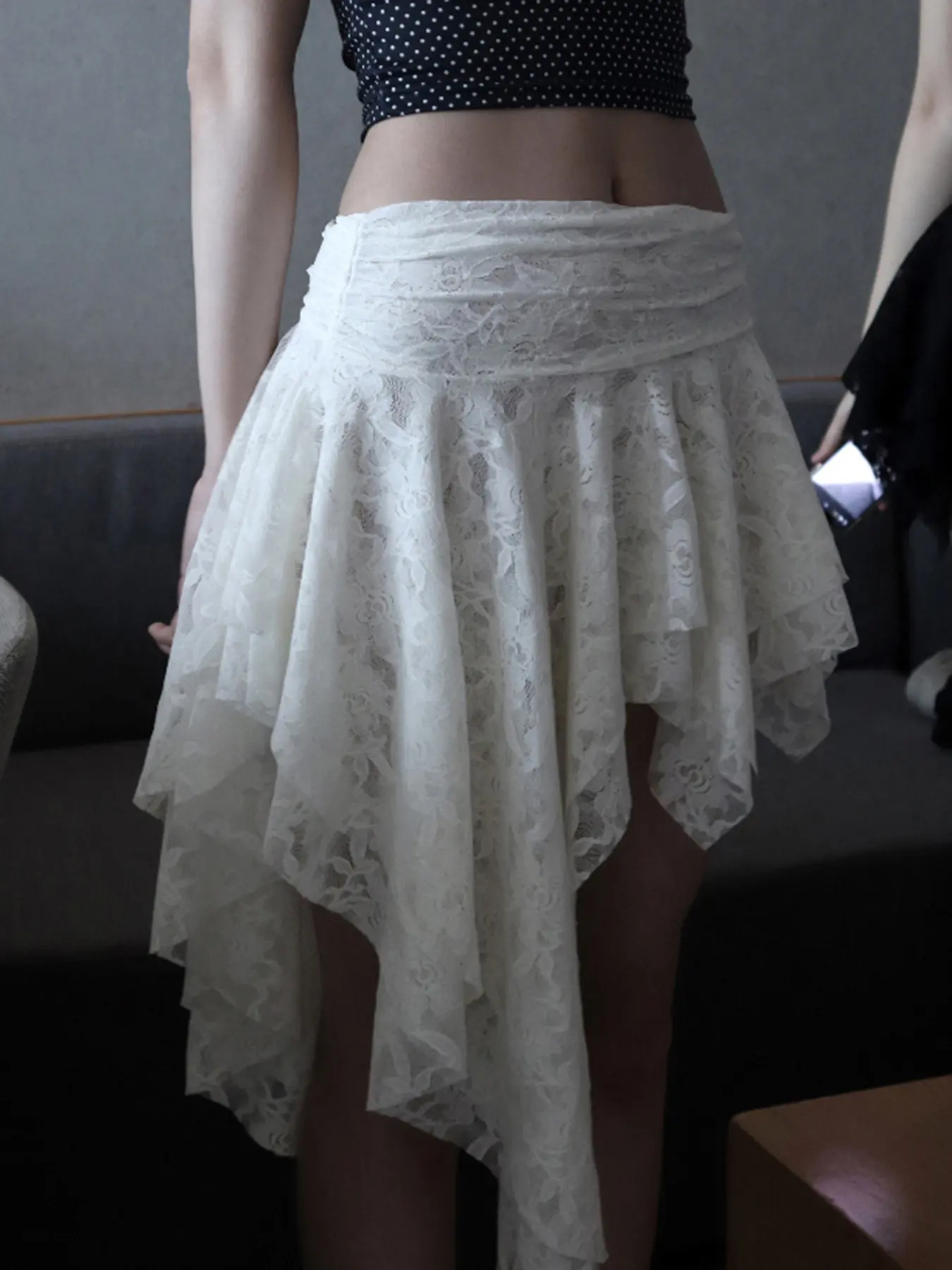 Rockmore Boho Asymmetrical Ruffle Lace Skirt Women Street Vintage Mini Skirt Korean Lady Elegant Casual White Tiered Layer Skirt